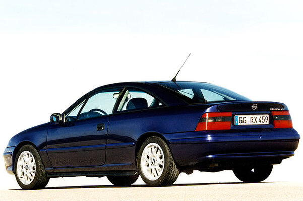 Opel-Calibra-Last-Edition-fotoshowImage-b945b6ba-669780.jpg