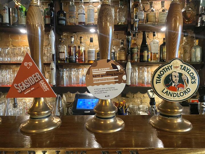 Charlie's Bar | Nightcrawl.dk | 3 cask pumps currently in action this weekend:

- GADDS' Ram...