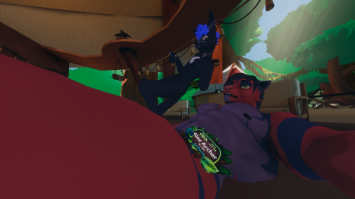 VRChat_2023-06-02_22-14-45.290_1920x1080.png
