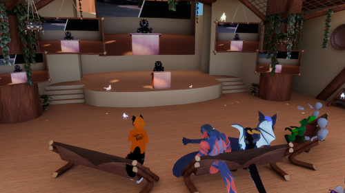 VRChat_2023-06-02_22-39-08.726_1920x1080.png