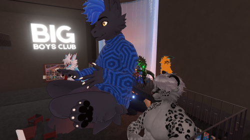 VRChat_2024-10-04_19-20-47.537_1920x1080.png