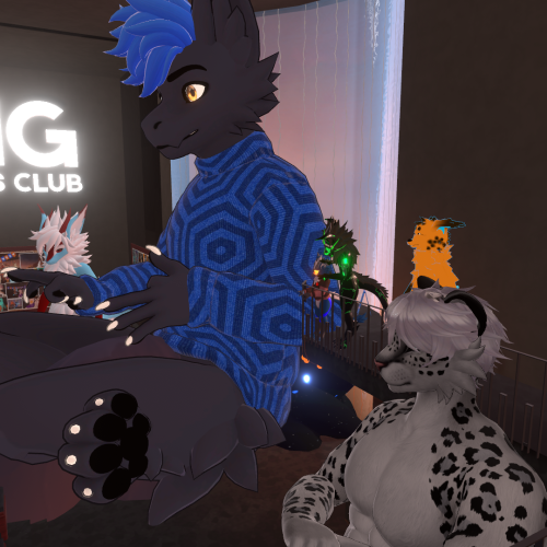 VRChat_2024-10-04_19-20-47.537_1920x1080