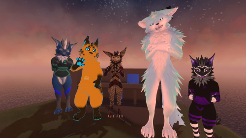 VRChat_2024-10-04_23-32-15.616_1920x1080.png
