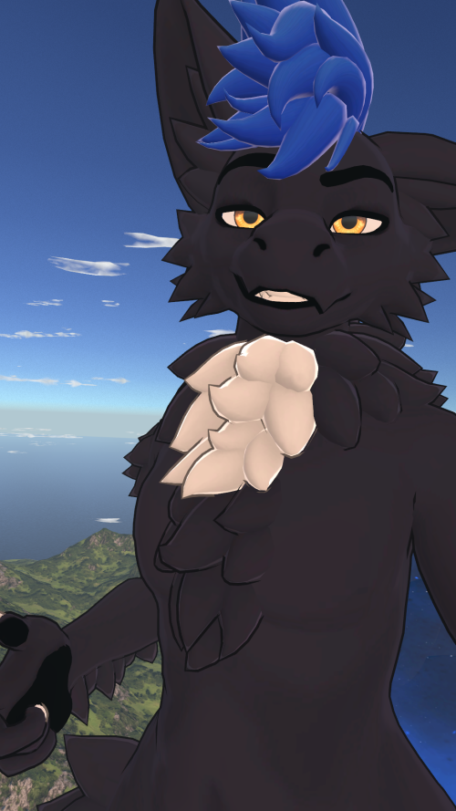 VRChat_2025-04-25_21-57-36.630_1080x1920.png