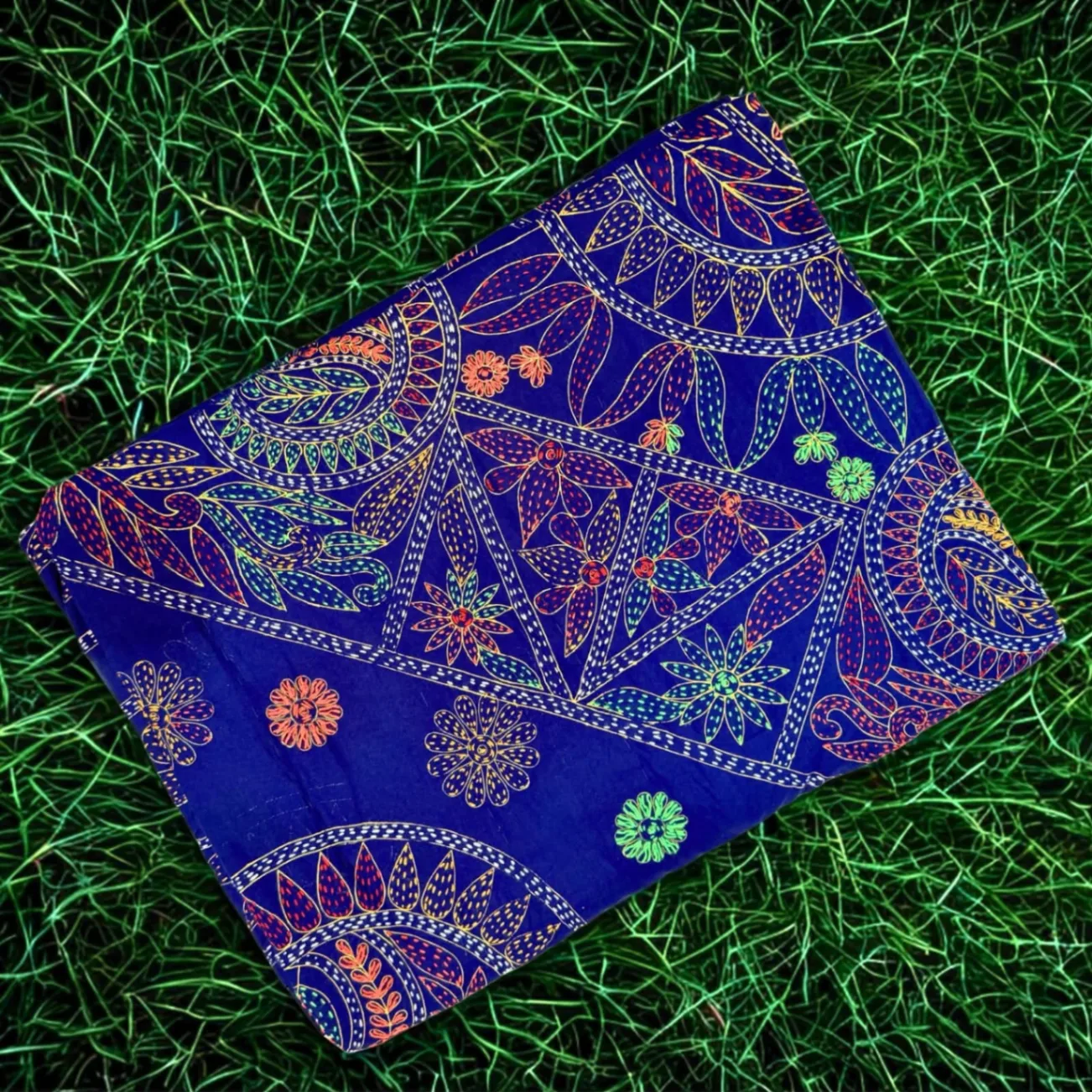 নীল / নেভি ব্লু