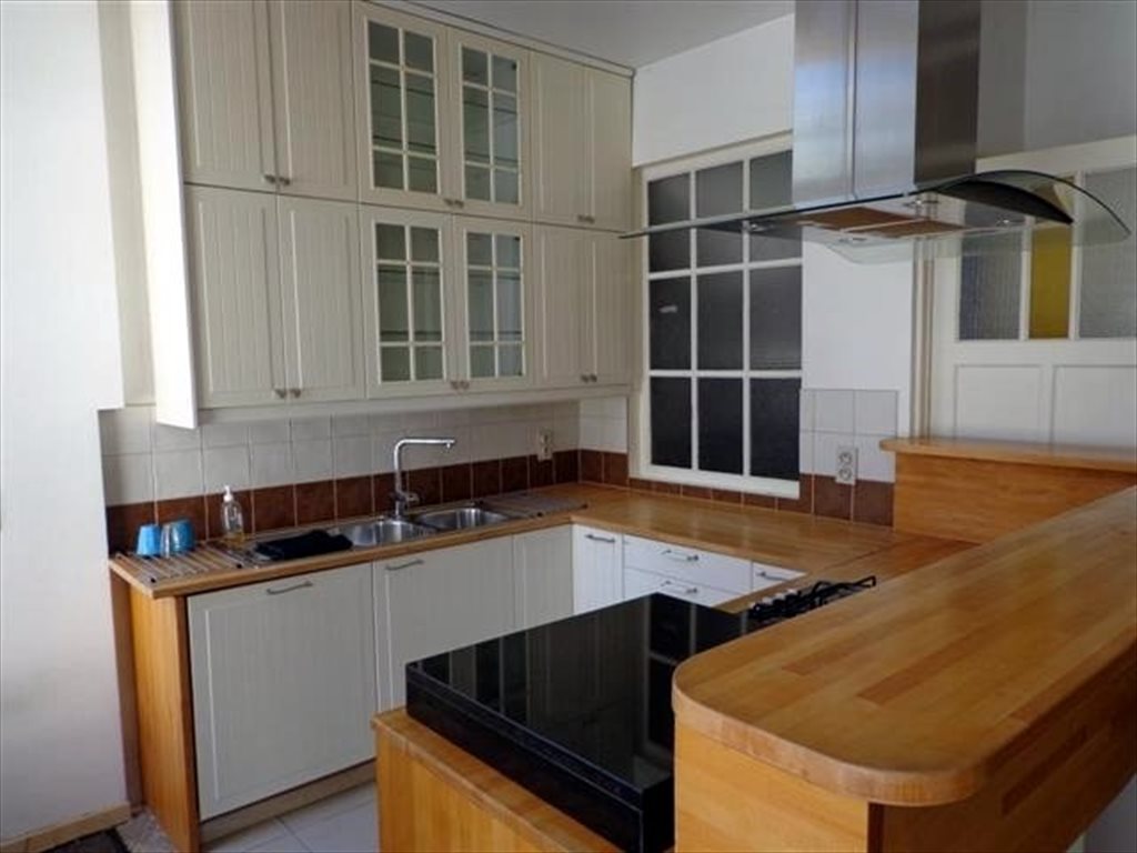 Image of Loue chambre meublée dans belle maison à Etterbeek 2