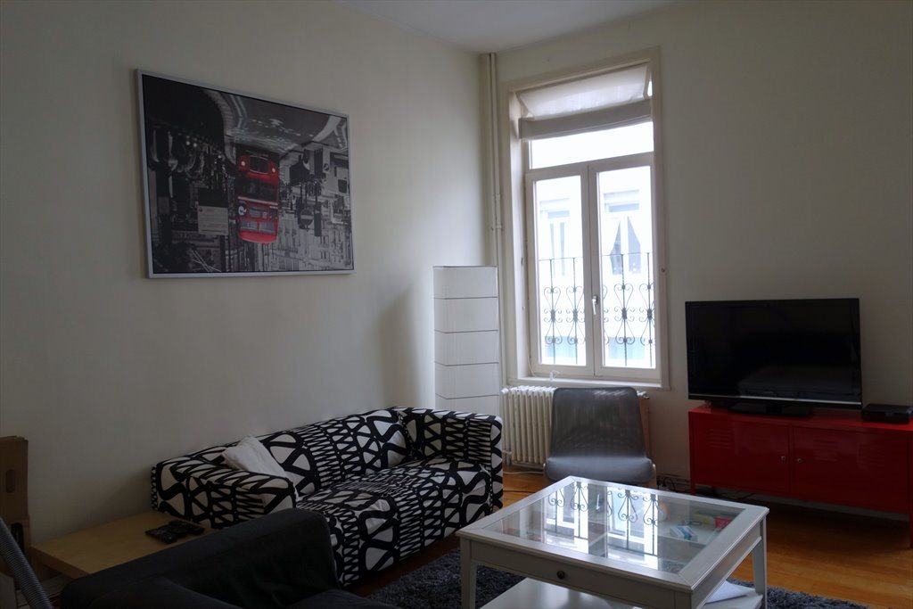Image of Loue chambre meublée dans belle maison à Etterbeek 3