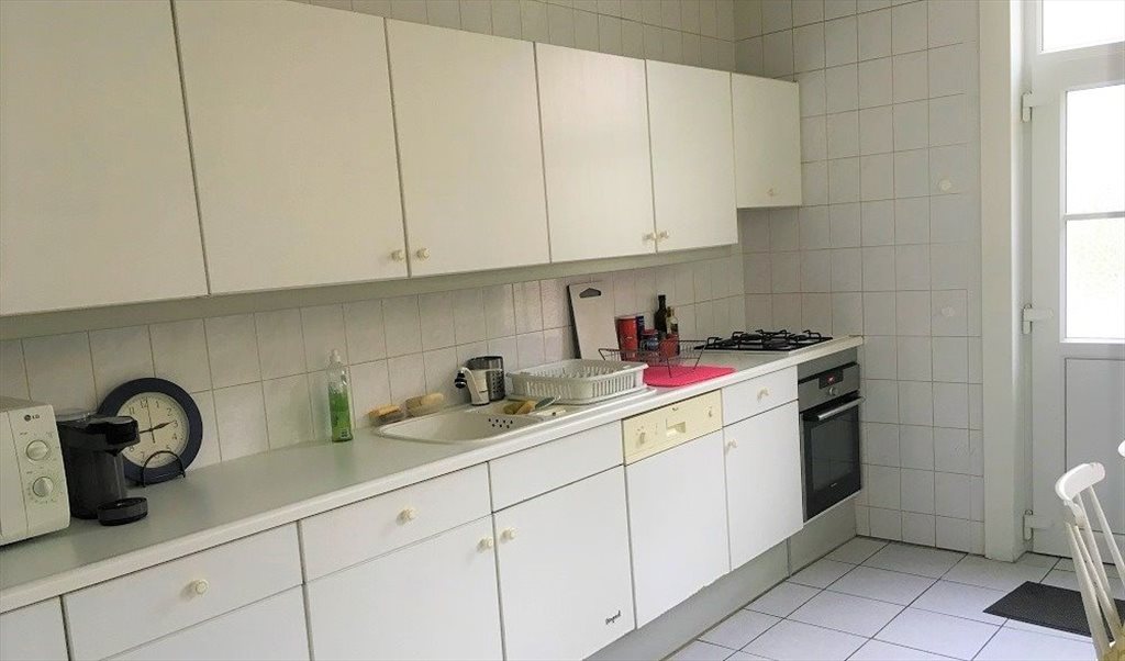 Image of international roommate with respectful and open-minded people in a house of 200 m² 1