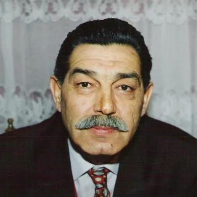 Akif İnan