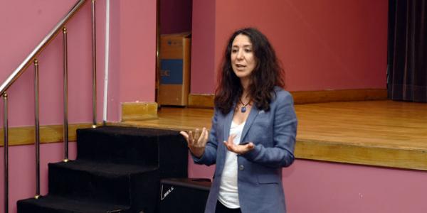 Nilüfer Devecigil