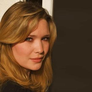 Sarah J. Maas