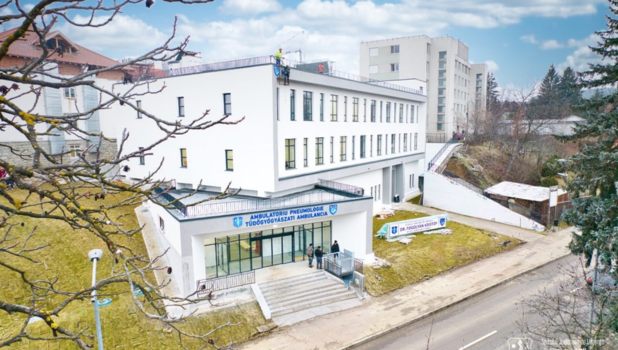 Lucrările la noul spital de pneumologie din Sfântu Gheorghe, construit în incinta Spitalului Judeţean de Urgenţă, s-au încheiat.