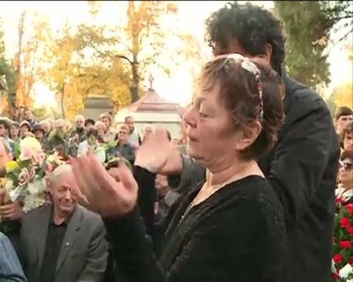 -iurie-darie-inmormantat-cu-onoruri-militare