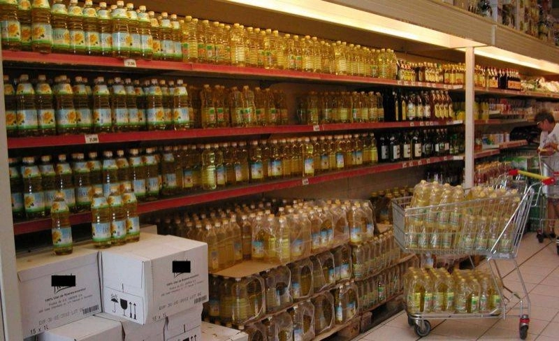 10-lei-un-litru-de-ulei