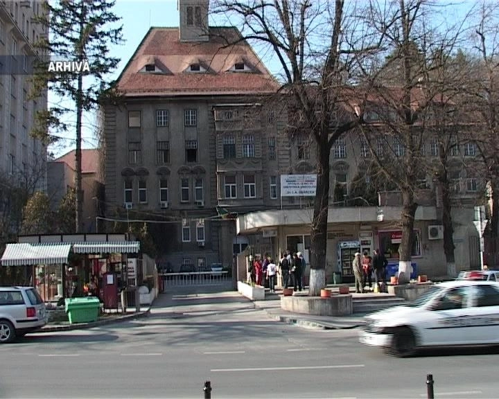 6200-de-euro-chiriia-lunara-pentru-maternitate