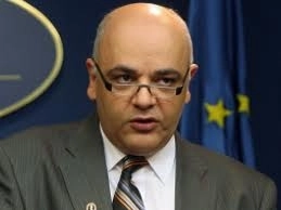 ambulantierii-vor-fi-platiti-pentru-garzi-anunta-raed-arafat