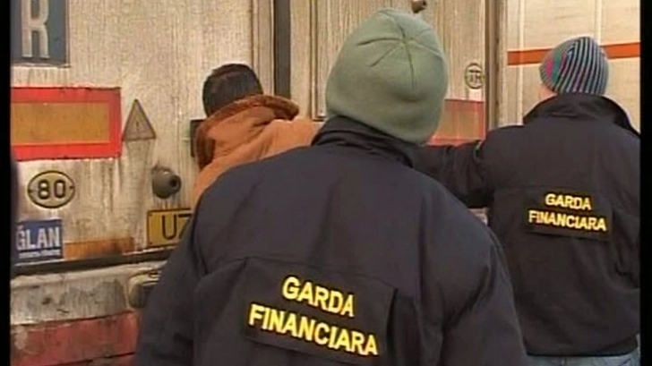 atentie-la-falsii-inspectori-de-garda-financiara