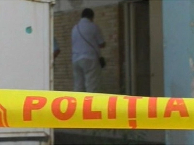 barbat-gasit-mort-in-casa