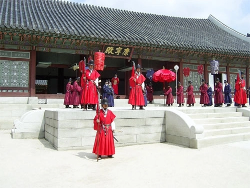 brasovenii-au-sansa-sa-descopere-coreea