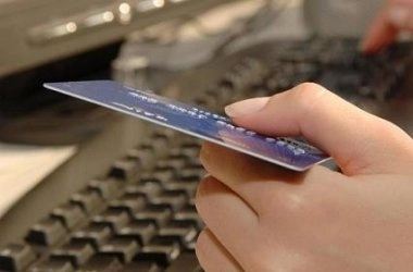 brasovenii-pe-locul-trei-la-cumparaturile-online