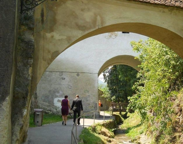 brasovul-unul-dintre-cele-mai-romantice-orase-din-romania