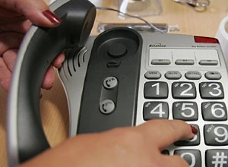 campanie-de-prevenire-a-inselaciunilor-prin-telefon