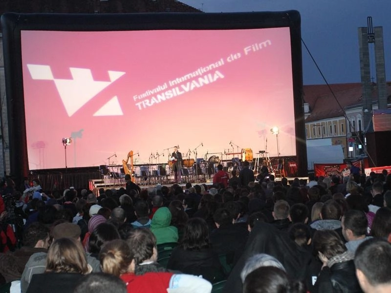 caravana-filmelor-tiff-2012-ajunge-la-brasov