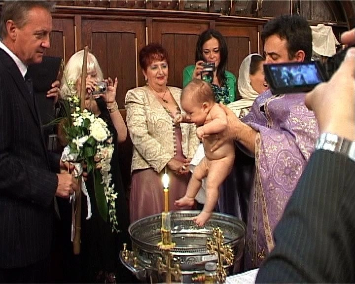 cel-mai-nou-membru-al-operei-brasov-a-fost-botezat