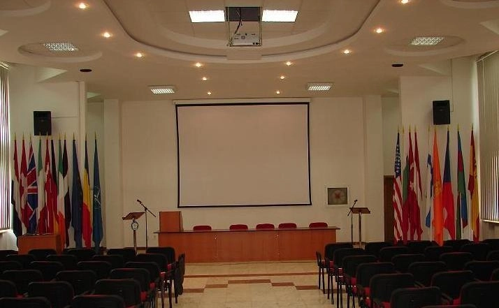 cursuri-sub-egida-nato-la-brasov