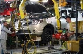 dacia-a-demarat-productia-noilor-modele-sandero-si-logan-la-mioveni-