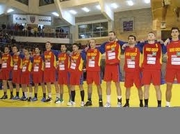 debut-cu-stangul-pe-semicerc