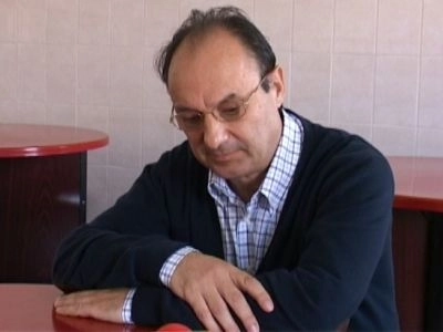 eliberat-din-inchisoare-pentru-asi-inmormanta-fiul-