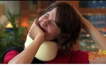 faza-zilei-farsa-cu-gatul-rupt-video