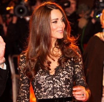 fotograful-care-a-pozato-topless-pe-kate-va-fi-arestat