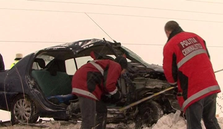galerie-foto-cu-accidentul-grav-de-langa-sanpetru