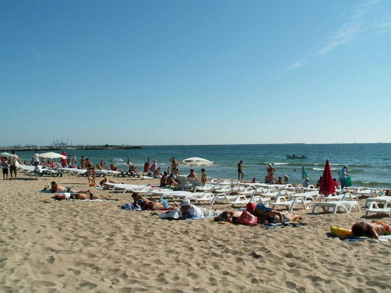 in-cat-timp-vor-disparea-plajele-din-mamaia