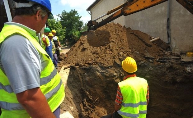 incepe-santierul-in-craiter-si-astra