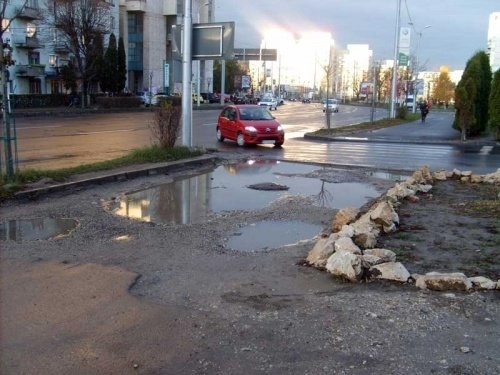 lucrari-in-centrul-civic