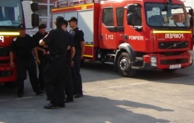 masini-de-pompieri-in-piata-sfatului