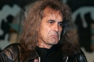 minculescu-nemultumit-de-cat-castiga