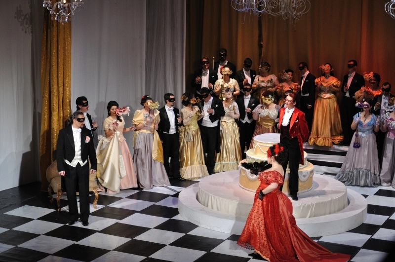 opereta-liliacul-la-opera-brasov