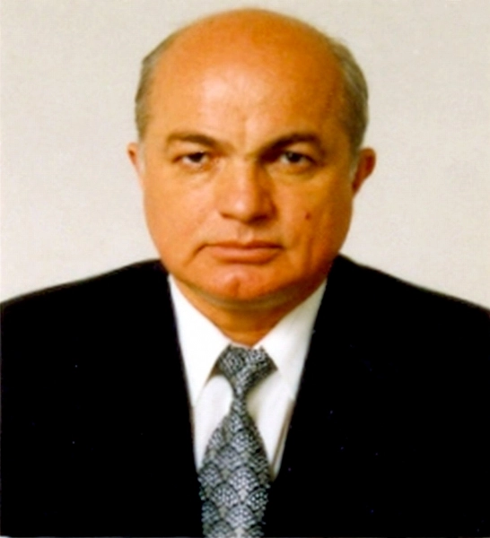 ovidiu-moceanu-lanseaza-o-noua-carte