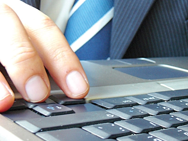 peste-100-de-siteuri-inclusiv-romanesti-blocate