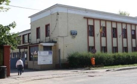 scolile-trebuie-incurajate-sa-obtina-venituri-proprii