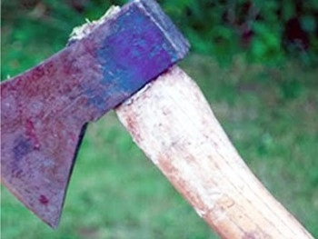 sia-facut-dreptate-cu-toporul