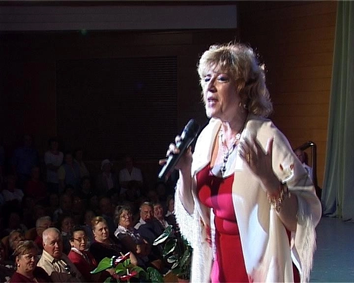 spectacol-la-reduta-pentru-bunici