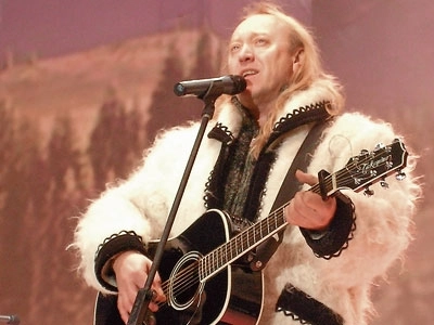 stefan-hrusca-lanseaza-un-nou-album-de-colinde-