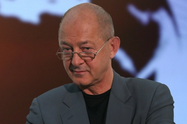 tatulici-paraseste-realitatea-tv