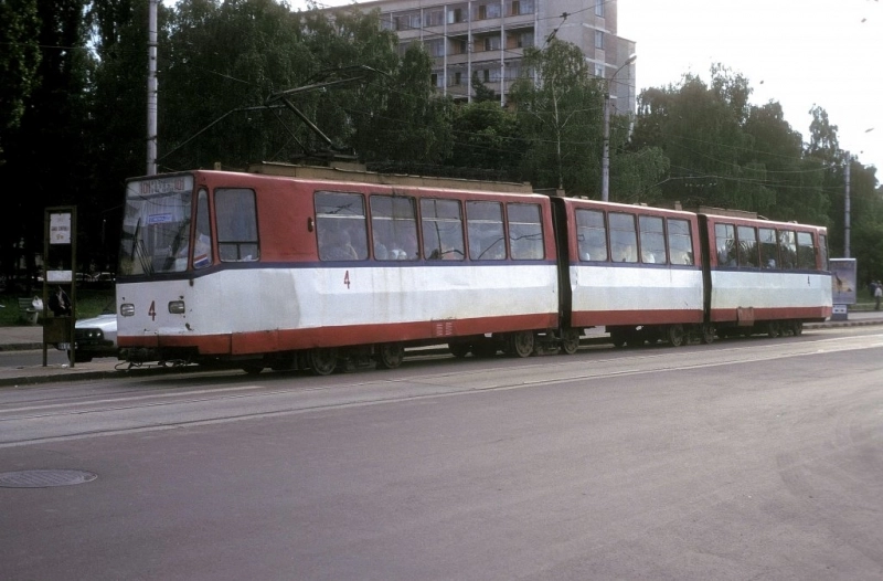 tramvaiul-brasovean-ar-fi-implinit-25-de-ani