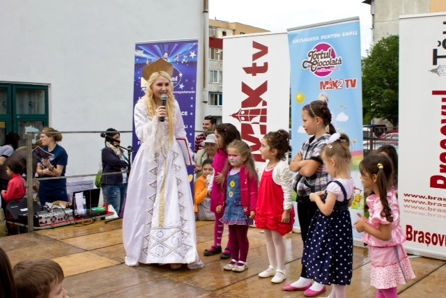 1-iunie-de-poveste-cu-zana-adriana-galerie-foto